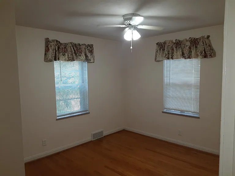 9254 Sappington Rd — Photo 43
