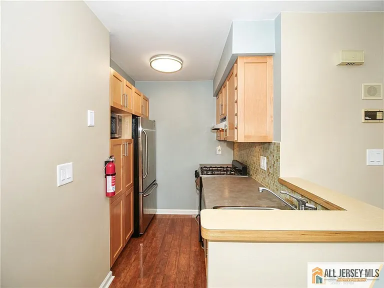 39 Lear Ct — Photo 6
