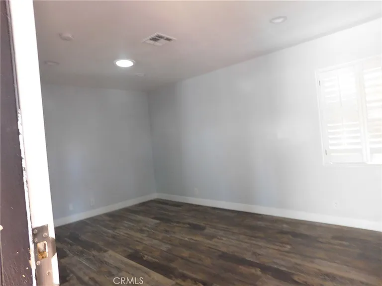 10414 Dorothy Ave — Photo 4