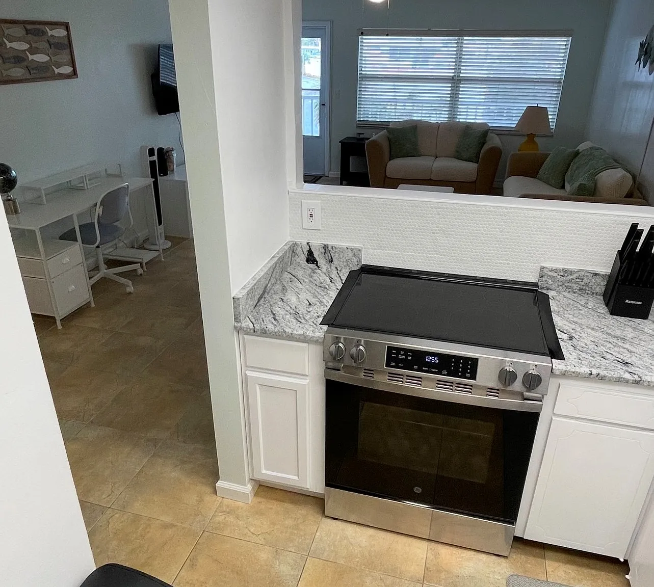 1 bed, 790 sqft, $1,875 — Photo 4