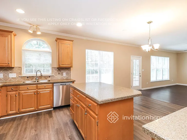 12515 Ivey Creek Dr — Photo 8