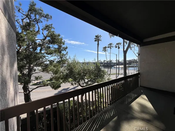 7234 Marina Pacifica Dr S, Long Beach, CA 90803