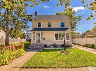 457 Columbia Ave, Rockville Centre, NY 11570