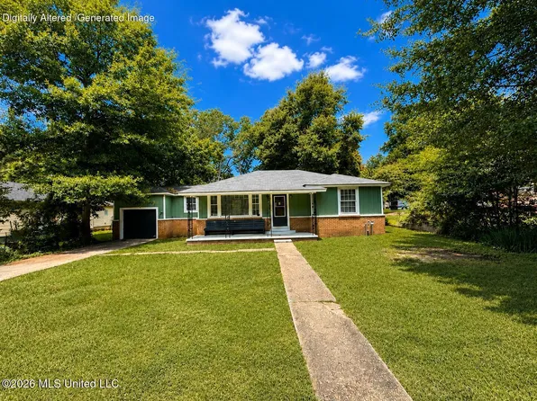 718 S 5th St, McComb, MS 39648