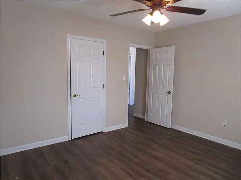 2429 Thompson Mill Rd — Photo 33