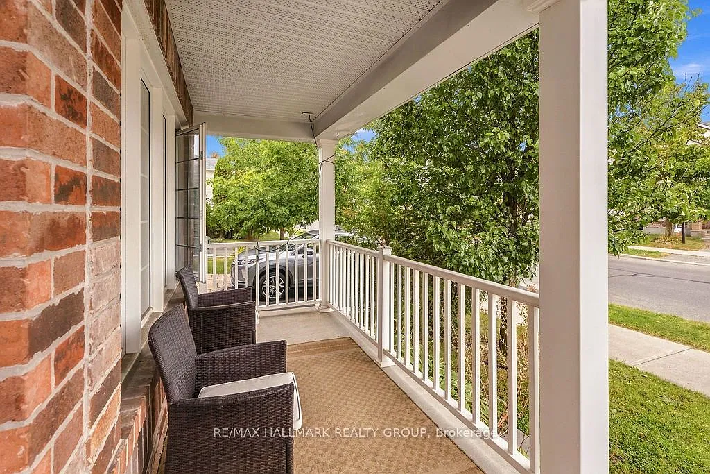 3 bed, $2,900 — Photo 3