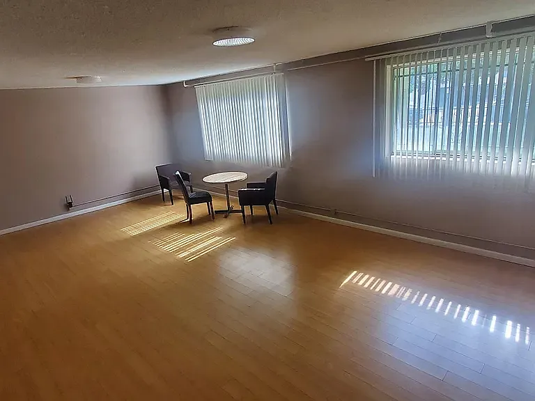1344 N Martel Ave #306 — Photo 3