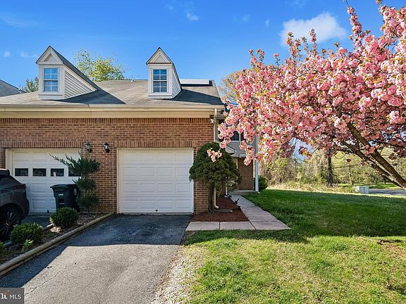 2nd image of 13501 Lord Baltimore Pl
