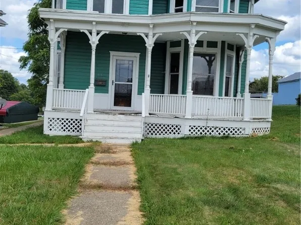 315 Lincoln Ave, Cadiz, OH 43907