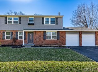 1912 El Camino Dr, Xenia, OH 45385