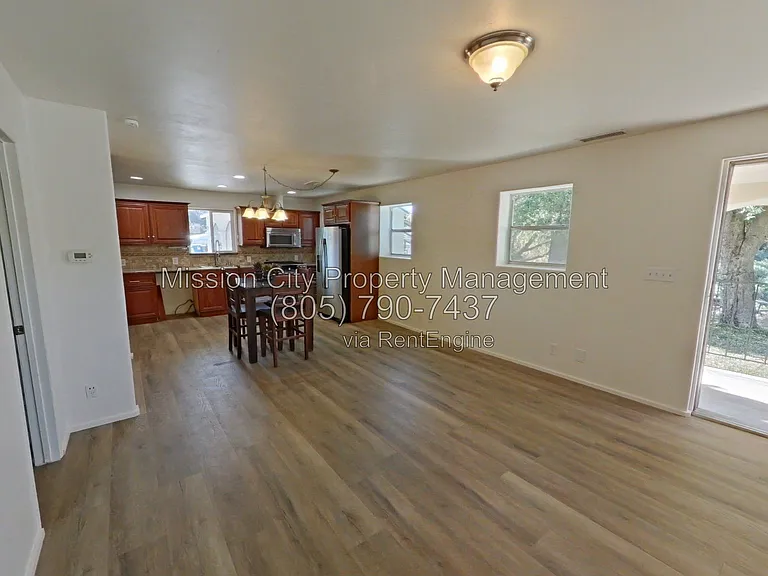 1210 Toro Canyon Rd — Photo 5