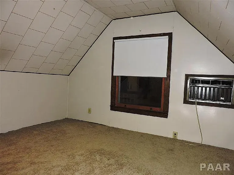 1723 W Fredonia Ave — Photo 11