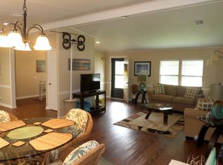 5910 Halifax Pl, Sarasota, FL 34233