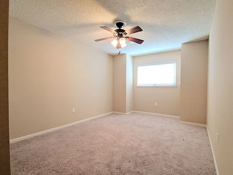 19222 Hikers Trail Dr — Photo 18
