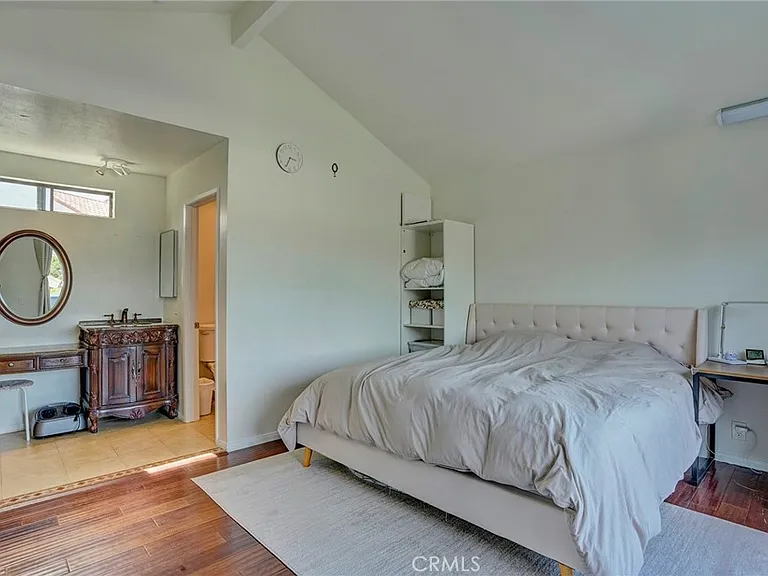 1409 Lakeside Ln — Photo 22