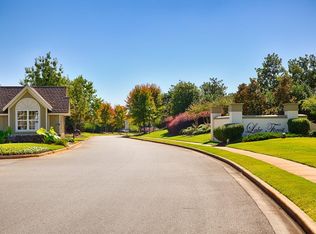 36 Cypress Point Dr, Huntsville, AL 35824