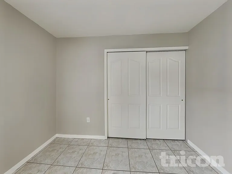 2483 Brownwood Dr — Photo 12