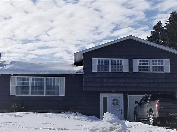 2nd image of 4301 Timothy Dr