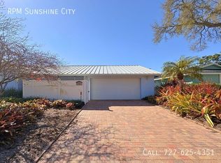 7266 Orkney Ave N, Saint Petersburg, FL 33709
