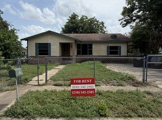 502 W Academy St, San Antonio, TX 78226