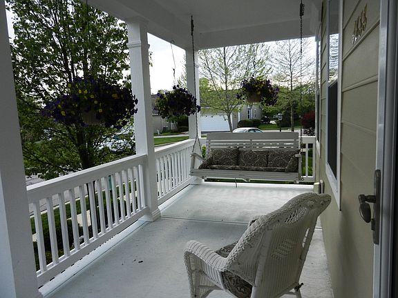 2nd image of 4888 Golf Village Dr