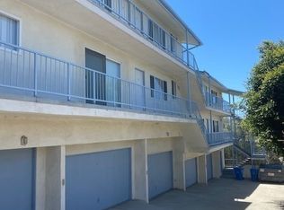 2010 Vanderbilt Ln APT C, Redondo Beach, CA 90278