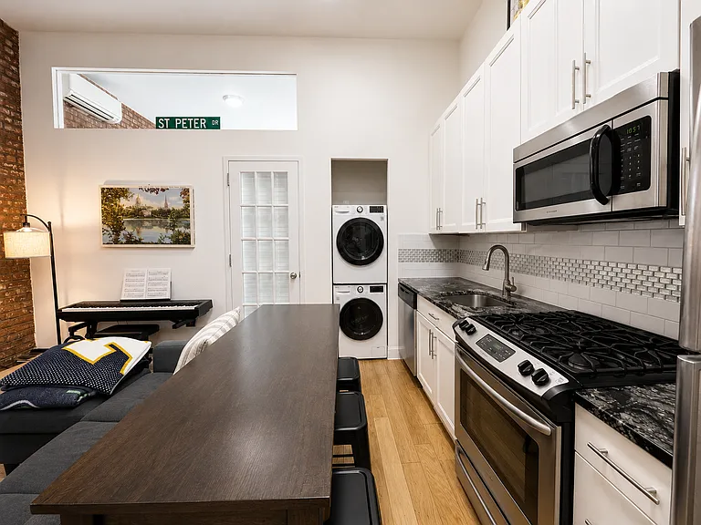 53 Pitt St #1 — Photo 3