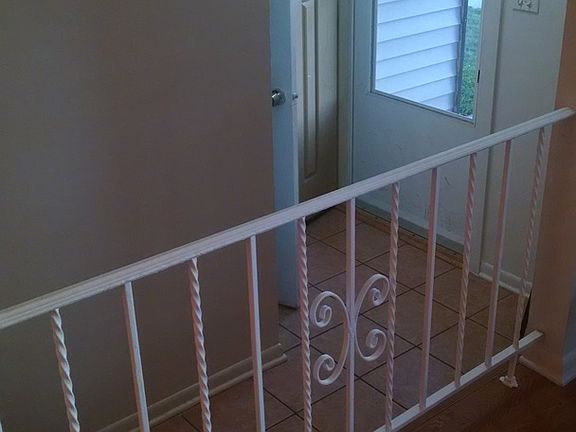 5th image of 9323 Home Ave