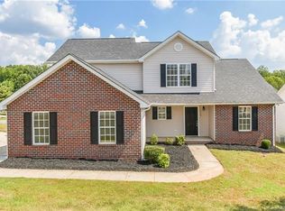 7903 Boars Head Ct, Charlotte, NC 28214