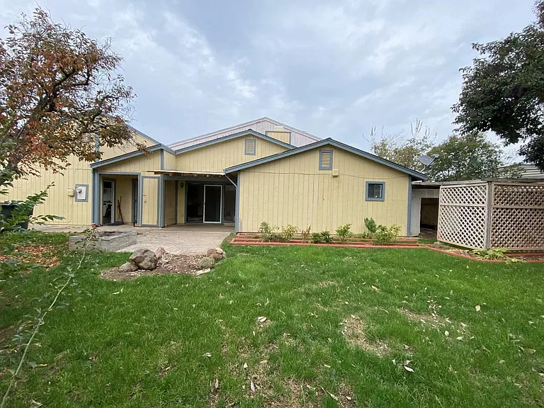 7236 Winterwillow Ct — Photo 4