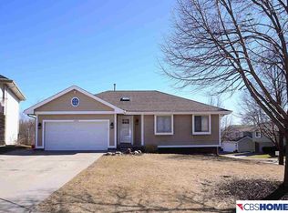 2909 N 154th Cir, Omaha, NE 68116