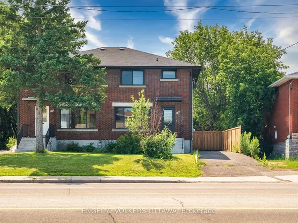 1040 Maitland Ave #B, Ottawa, ON K2C 2B6