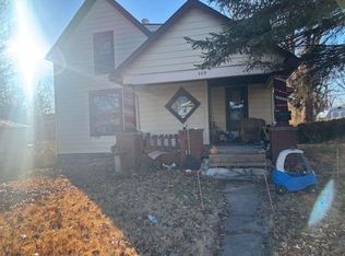 509 Utah St, Hiawatha, KS 66434