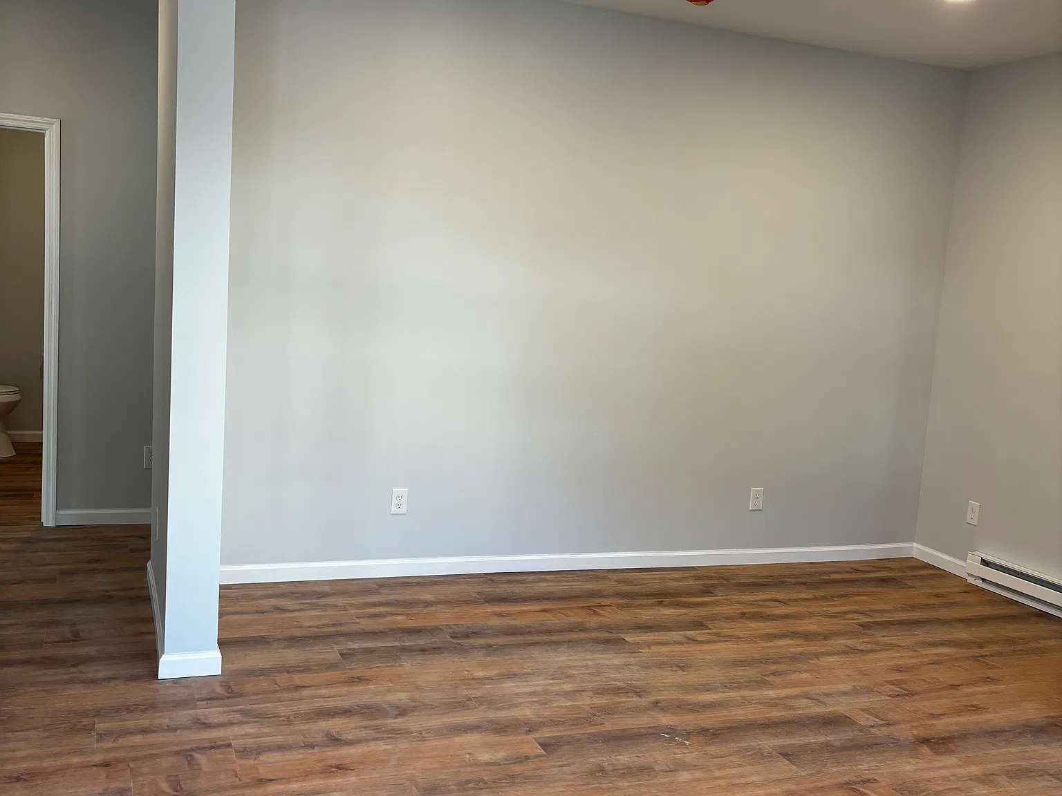 2 bed, $1,300 — Photo 2