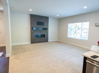 1403 184th Pl SW, Lynnwood, WA 98037