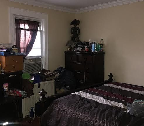5th image of 10911 Pinegrove St