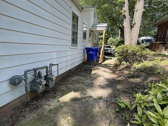 4th image of 117A White Oak Dr