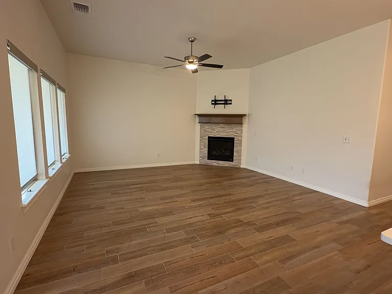 12301 SW 31st St — Photo 13