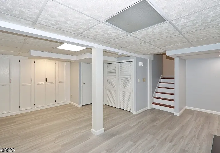 2515 Jackson Ave — Photo 9