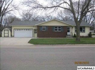 605 S 2nd St, Marshall, MN 56258