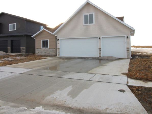721 Driscoll Ave, Surrey, ND 58785