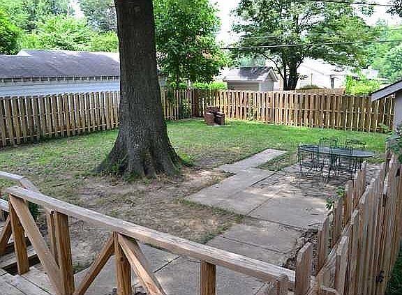 2nd image of 3748 Shirlwood Ave