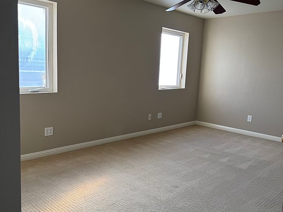 5th image of 2758 Garden Ave