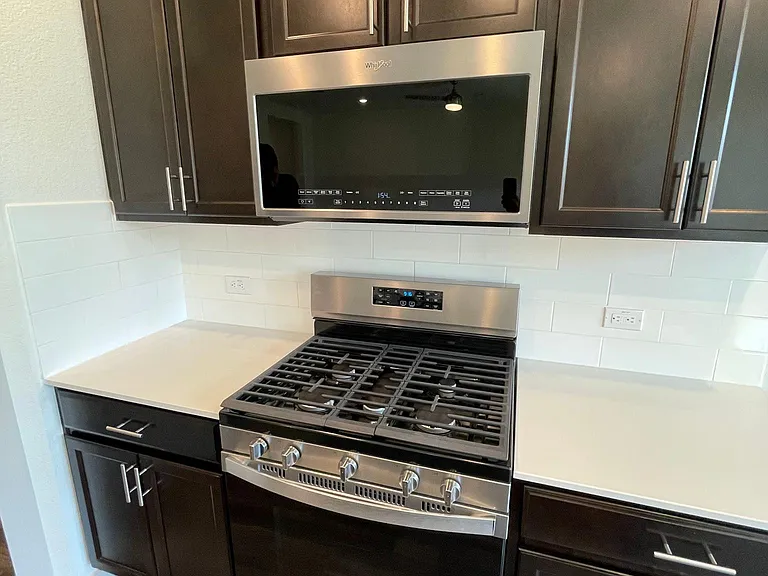 13624 Lubeck Dr — Photo 6