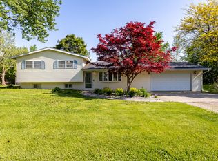 410 2nd St, Addison, MI 49220