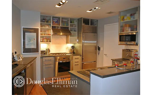 Rented by Douglas Elliman | media 4