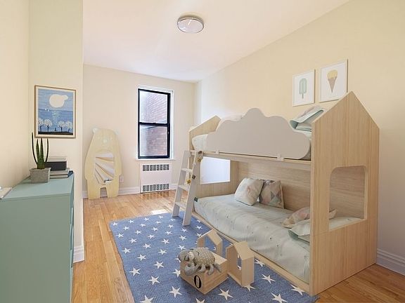 5th image of 108 W 15th St APT 6K