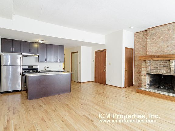 4th image of 2521 N Lincoln Ave #5B