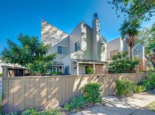 1606 Prairie Mark Ln, Houston, TX 77077