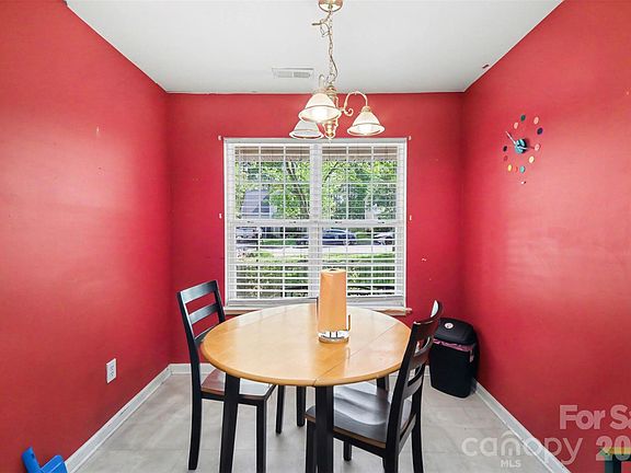 3rd image of 2628 Marmac Rd